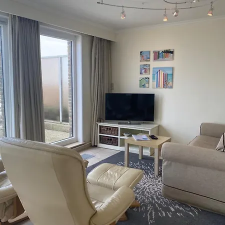 Penthouse In Koksijde With Stunning Sea View ニーウポールト