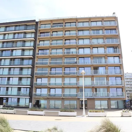 アパート Penthouse In Koksijde With Stunning Sea View